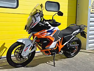 Used 2023 Ktm Super Adventure R Orange - Interior and Exterior details 7