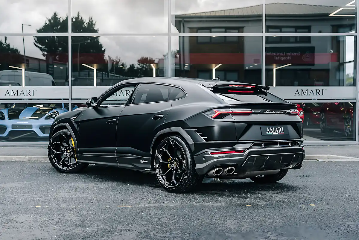 Used 2023 Lamborghini Urus Performante Nero Helene (matte Ppf) - Interior and Exterior details 3