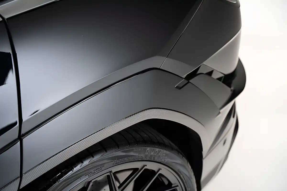 Used 2023 Lamborghini Urus S Black - Interior and Exterior details 15