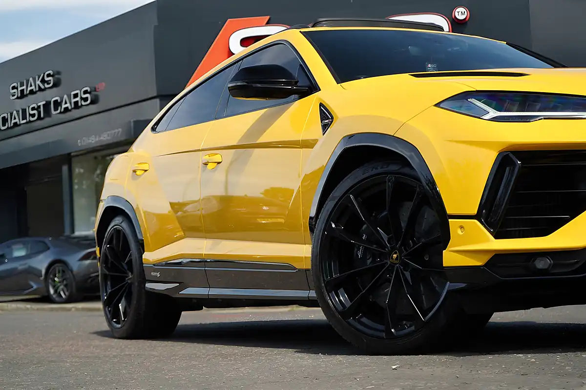 Used 2023 Lamborghini Urus S Yellow - Interior and Exterior details 19