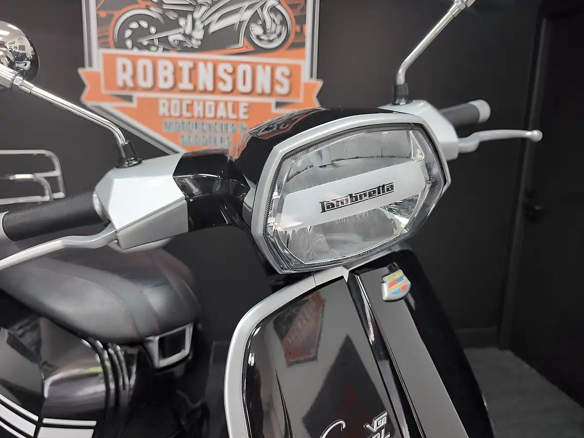 Used 2023 Lambretta V-50 Special Black - Interior and Exterior details 11