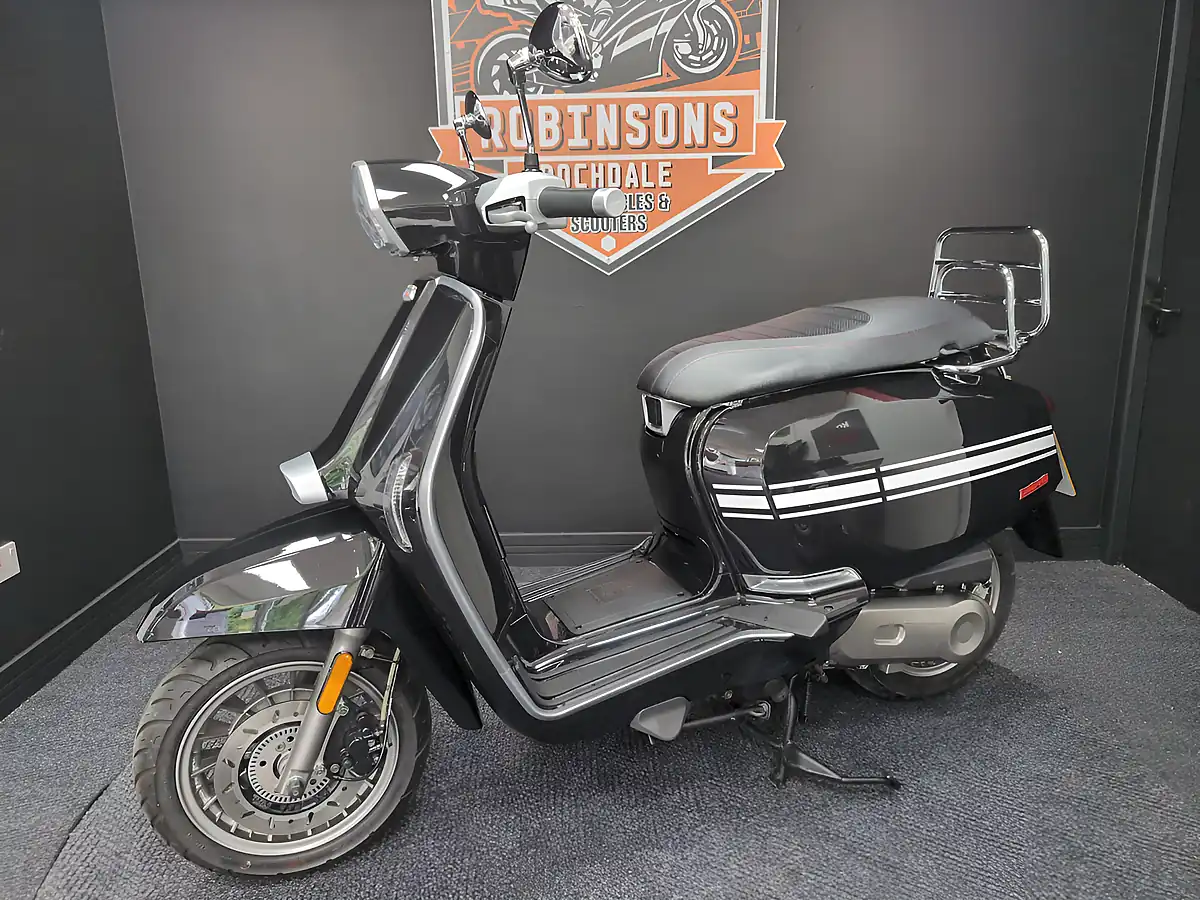 Used 2023 Lambretta V-50 Special Black - Interior and Exterior details 6