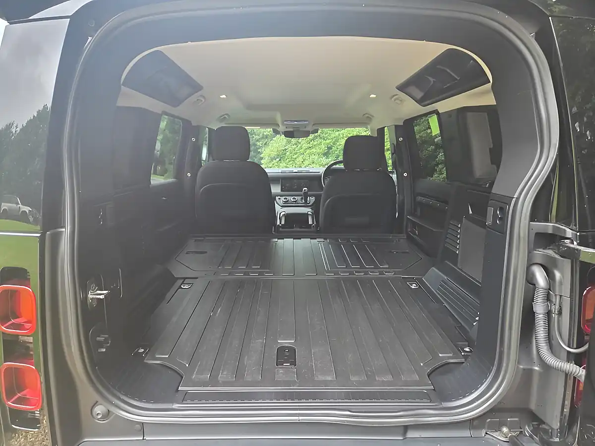 Used 2023 Land Rover Defender 110 Hard Top Santorini Black - Interior and Exterior details 4