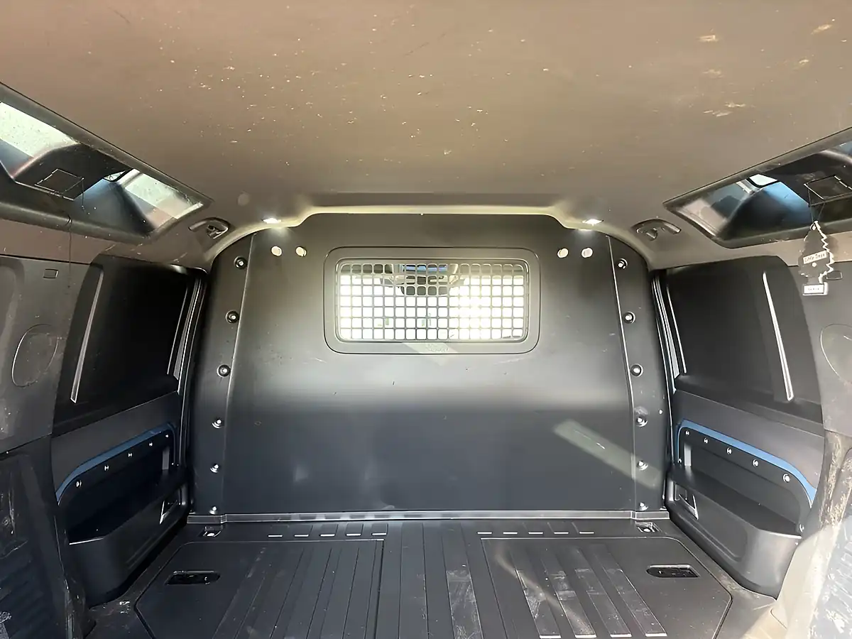 Used 2023 Land Rover Defender 110 Hard Top Tazmin Blue - Interior and Exterior details 7