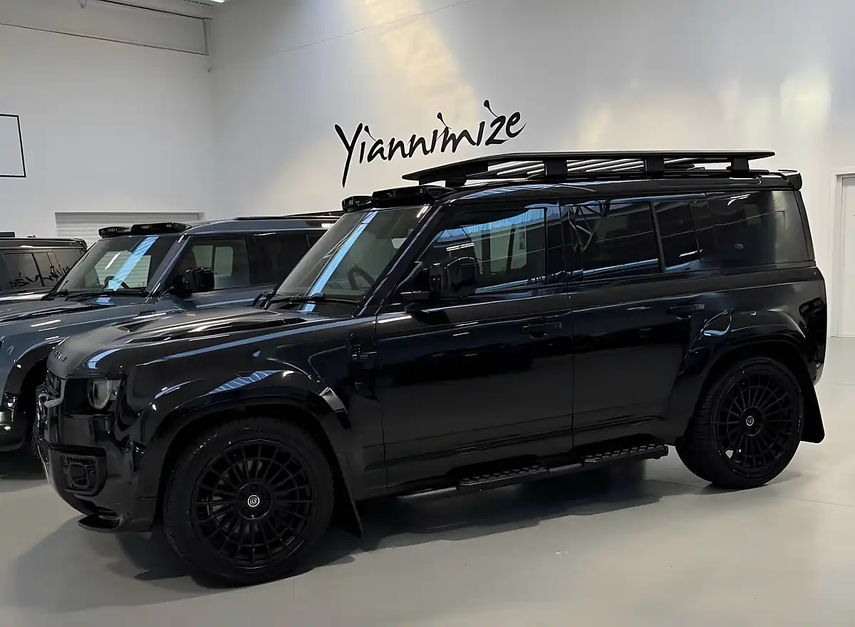 Used 2023 Land Rover Defender 110 Hse Black - Interior and Exterior details 20