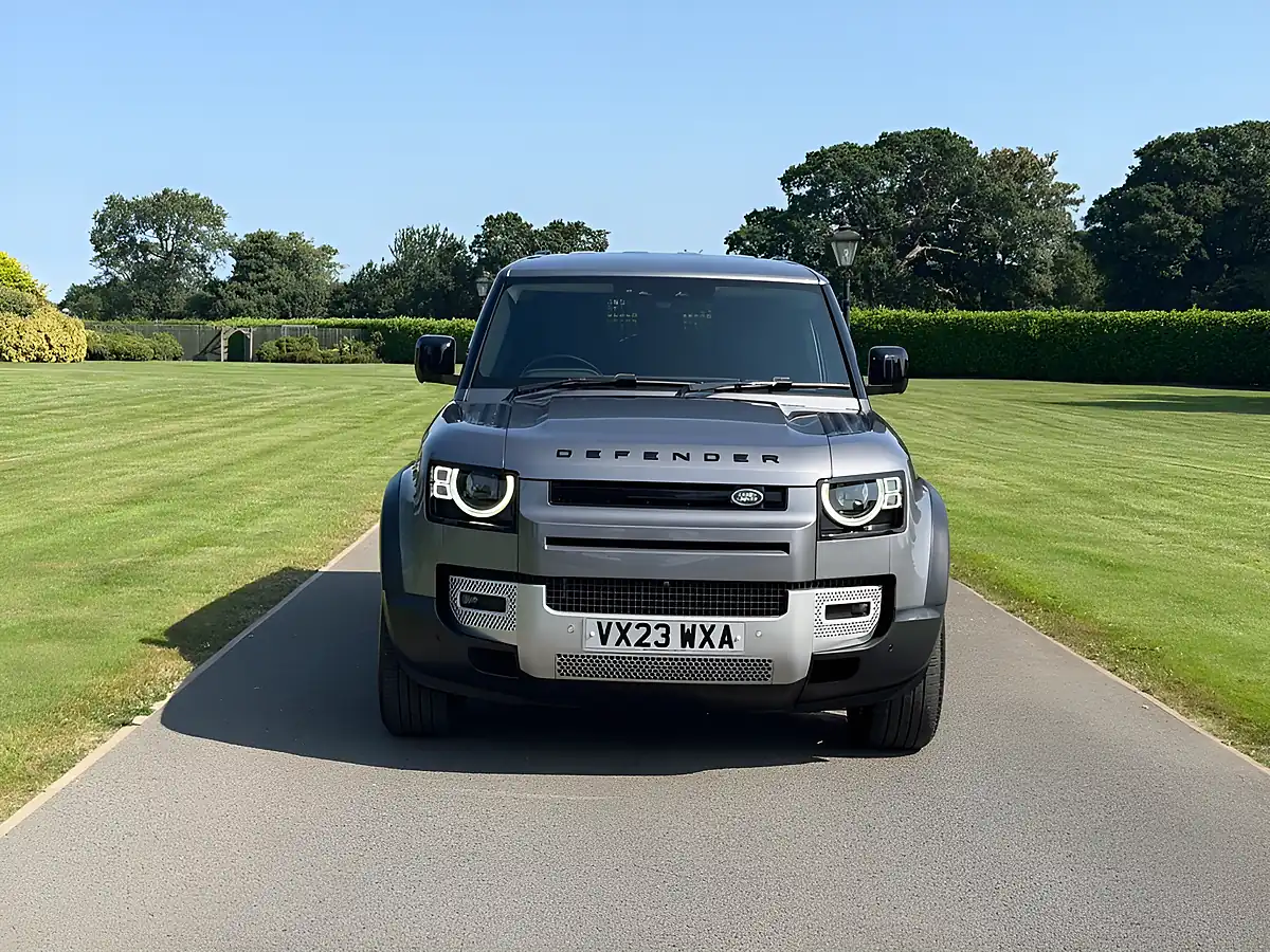 Used 2023 Land Rover Defender 110 Hse Hard Top Grey - Interior and Exterior details 16
