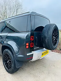 Used 2023 Land Rover Defender 110 Se Hard Top Grey - Interior and Exterior details 20