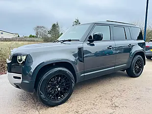 Used 2023 Land Rover Defender 110 Se Hard Top Grey - Interior and Exterior details 6