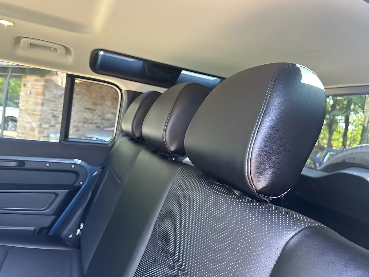 Used 2023 Land Rover Defender 110 Se Hard Top Tazmin Blue - Interior and Exterior details 10