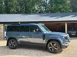 Used 2023 Land Rover Defender 110 Se Hard Top Tazmin Blue - Interior and Exterior details 14