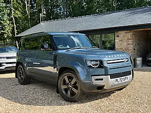 Used 2023 Land Rover Defender 110 Se Hard Top Tazmin Blue - Interior and Exterior details 20