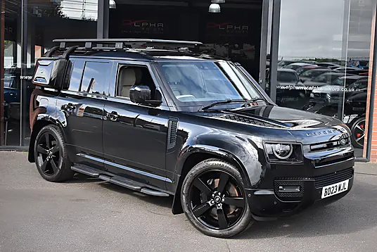 2023 Land Rover Defender 110 SE D250 MHEV