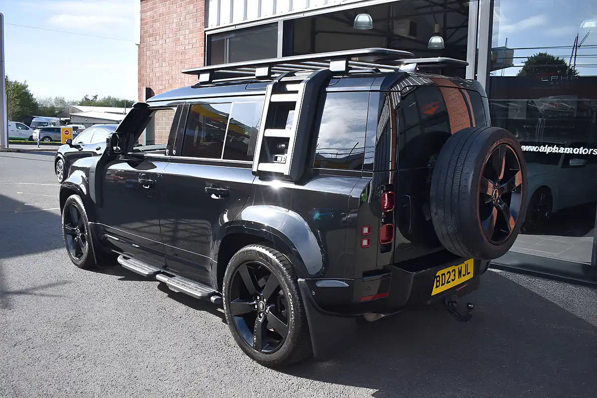 Used 2023 Land Rover Defender 110 Se Santorini Black - Interior and Exterior details 10
