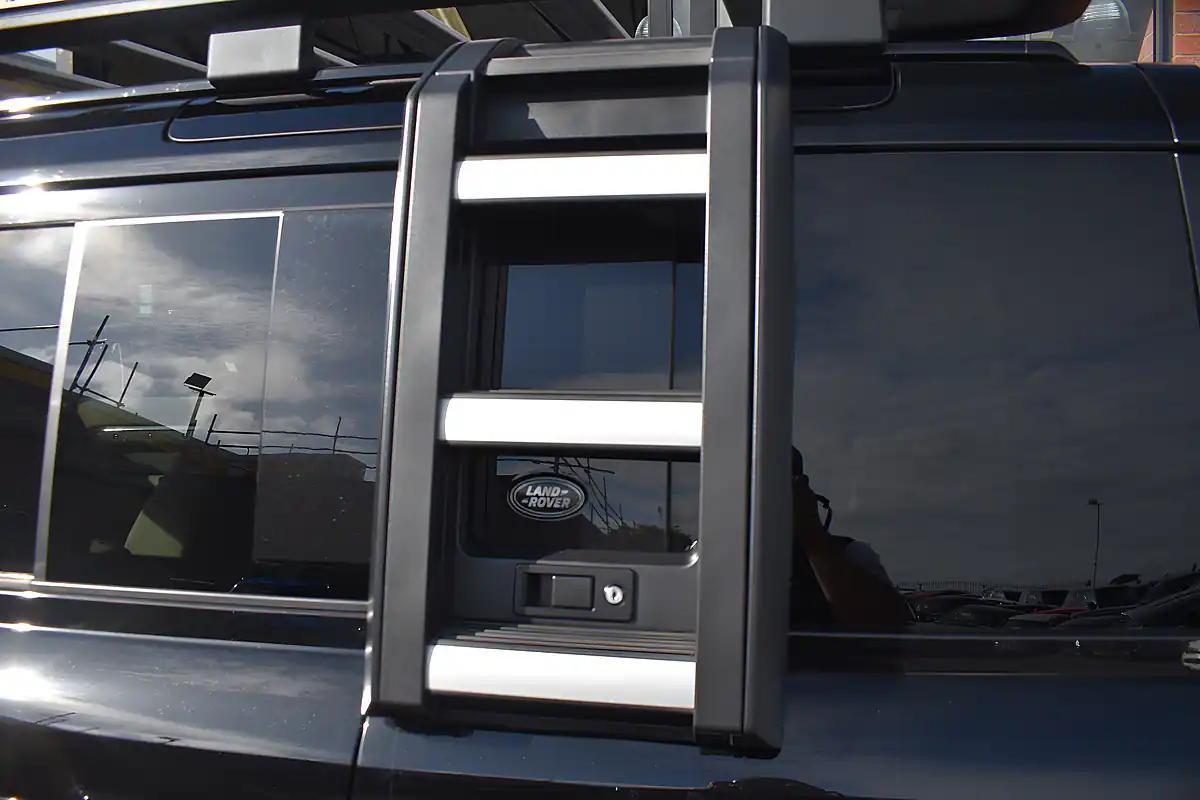 Used 2023 Land Rover Defender 110 Se Santorini Black - Interior and Exterior details 11