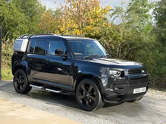 2023 Land Rover Defender 110 P400e X-Dynamic HSE