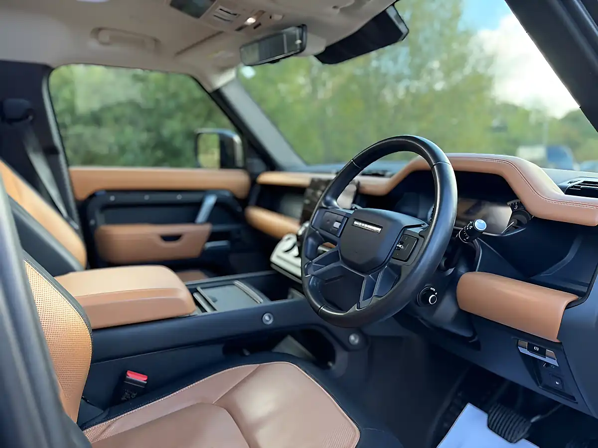 Used 2023 Land Rover Defender 110 X-Dynamic Hse Black - Interior and Exterior details 8