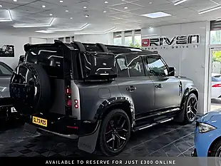 Used 2023 Land Rover Defender 110 X-Dynamic Hse Grey - Interior and Exterior details 12