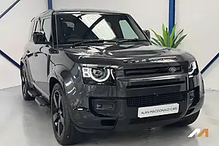 Used 2023 Land Rover Defender 110 X-Dynamic Hse Grey - Interior and Exterior details 7
