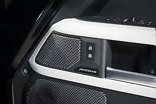 Used 2023 Land Rover Defender 110 X-Dynamic Hse Hard Top Santorini Black - Interior and Exterior details 10