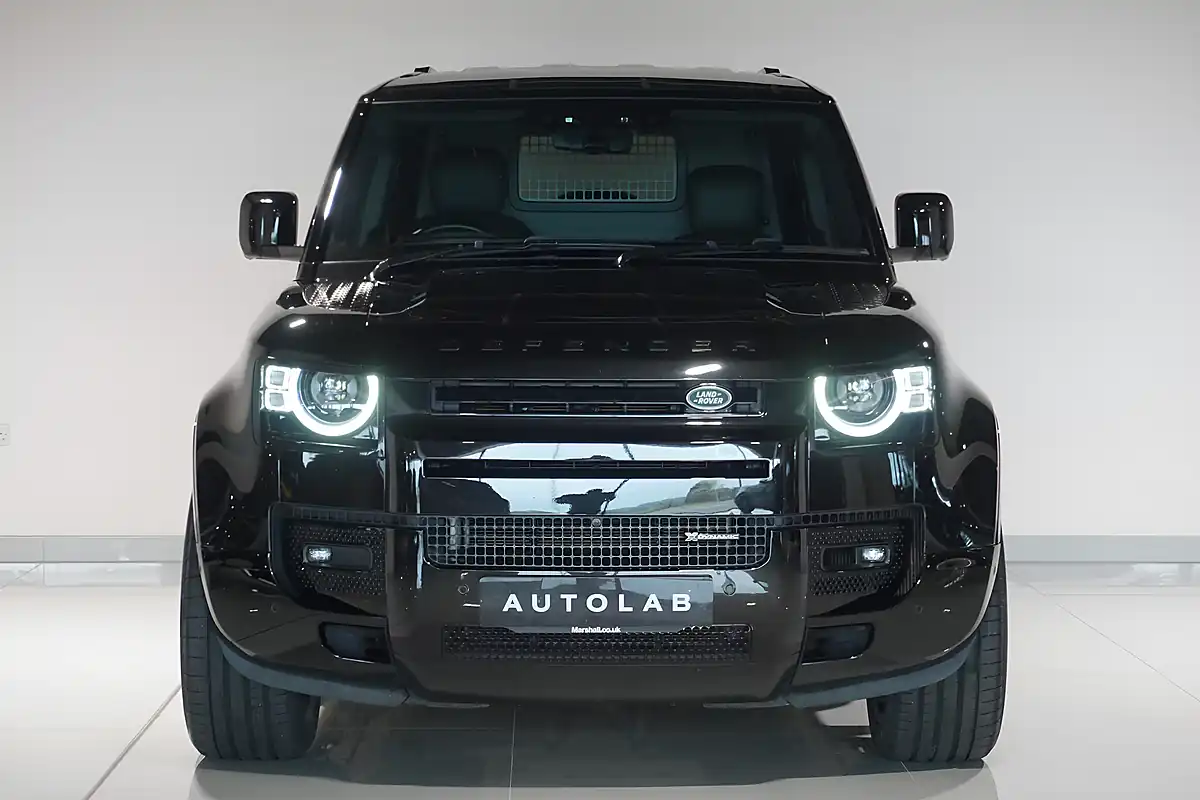 Used 2023 Land Rover Defender 110 X-Dynamic Hse Hard Top Santorini Black - Interior and Exterior details 5