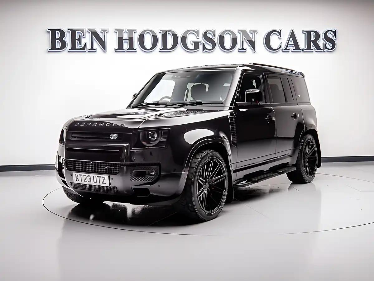 Used 2023 Land Rover Defender 110 X-Dynamic Hse Santorini Black - Front View