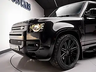Used 2023 Land Rover Defender 110 X-Dynamic Hse Santorini Black - Interior and Exterior details 7