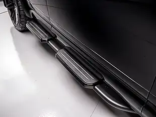 Used 2023 Land Rover Defender 110 X-Dynamic Hse Santorini Black - Interior and Exterior details 9