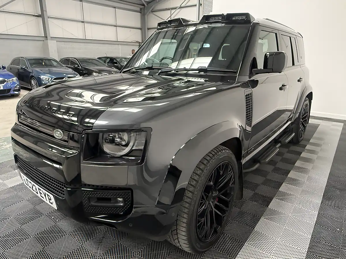 Used 2023 Land Rover Defender 110 X Grey - Interior and Exterior details 3