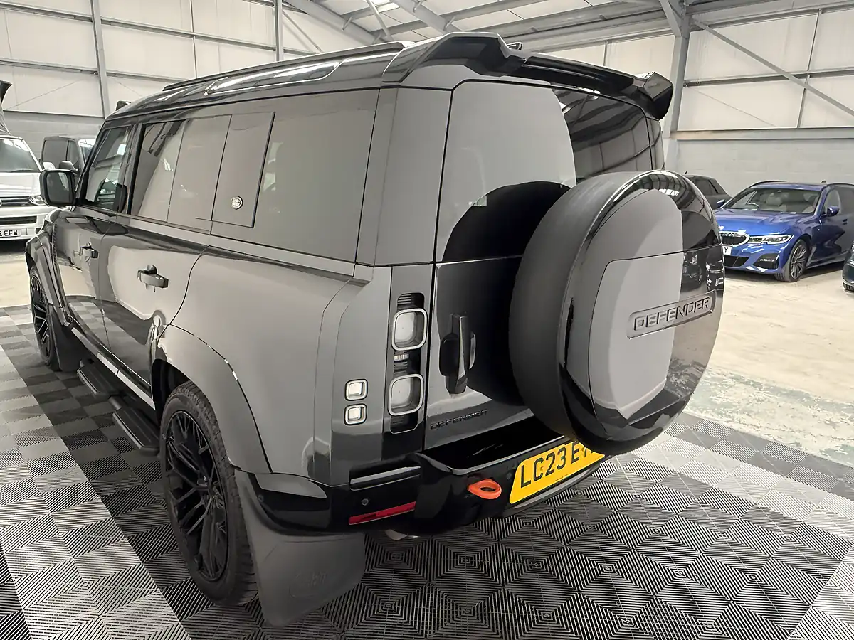 Used 2023 Land Rover Defender 110 X Grey - Interior and Exterior details 4