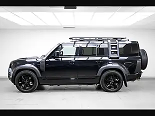 Used 2023 Land Rover Defender 130 X-Dynamic Se Black - Interior and Exterior details 2