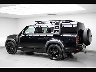 Used 2023 Land Rover Defender 130 X-Dynamic Se Black - Interior and Exterior details 3