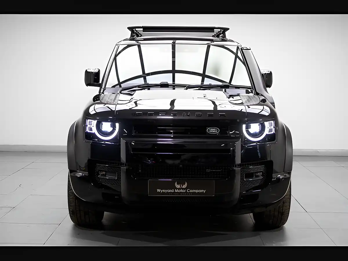 Used 2023 Land Rover Defender 130 X-Dynamic Se Black - Interior and Exterior details 4