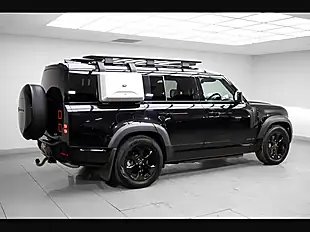 Used 2023 Land Rover Defender 130 X-Dynamic Se Black - Interior and Exterior details 5