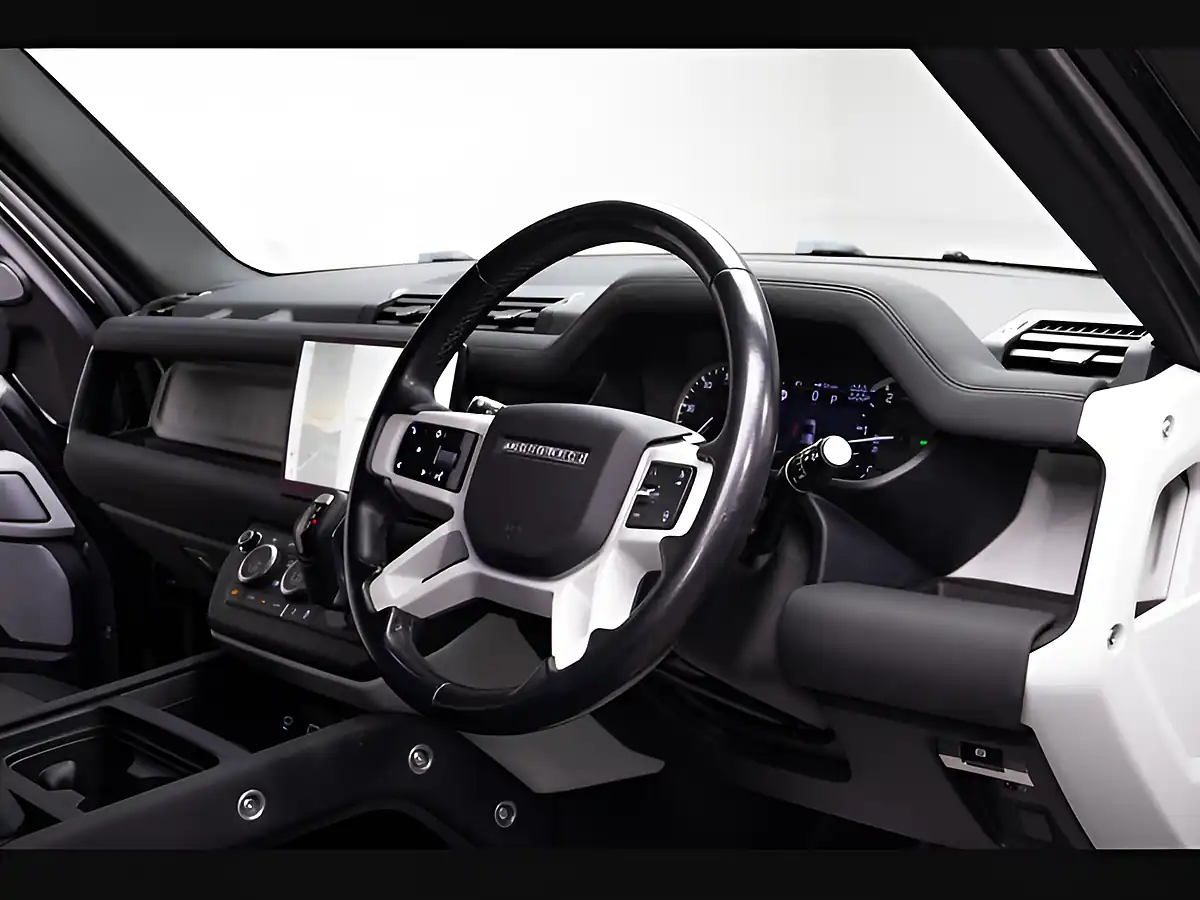Used 2023 Land Rover Defender 130 X-Dynamic Se Black - Interior and Exterior details 8