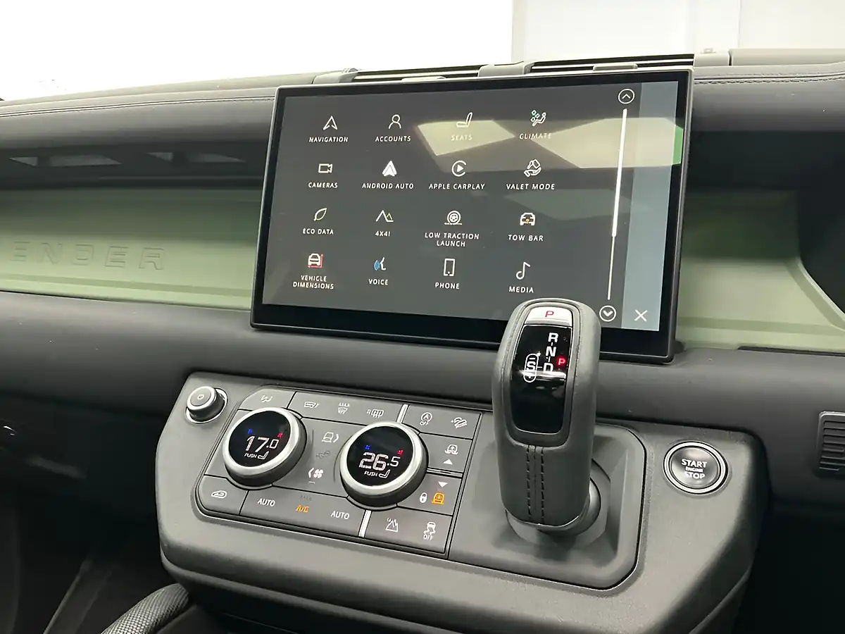 Used 2023 Land Rover Defender 75th Limited Edition Grasmere Green - Interior and Exterior details 13