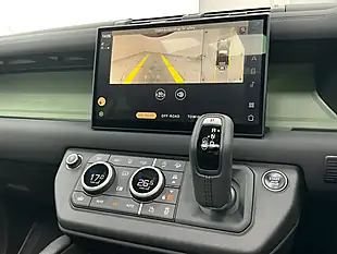 Used 2023 Land Rover Defender 75th Limited Edition Grasmere Green - Interior and Exterior details 14
