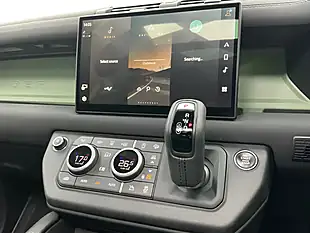 Used 2023 Land Rover Defender 75th Limited Edition Grasmere Green - Interior and Exterior details 15