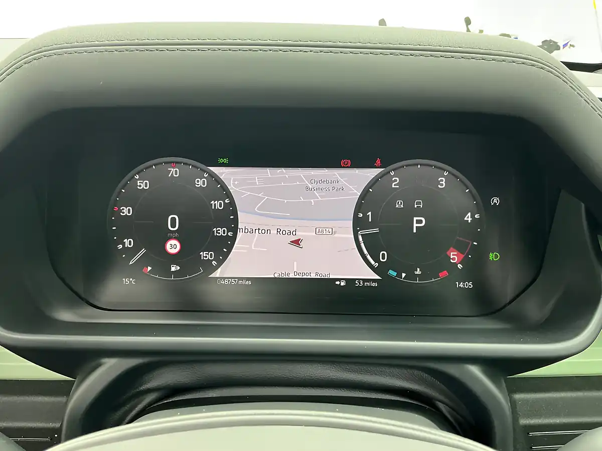 Used 2023 Land Rover Defender 75th Limited Edition Grasmere Green - Interior and Exterior details 16