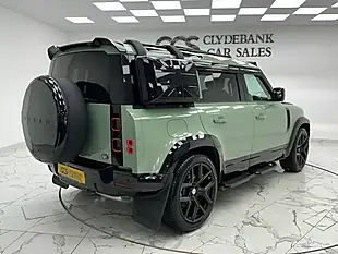 Used 2023 Land Rover Defender 75th Limited Edition Grasmere Green - Interior and Exterior details 3