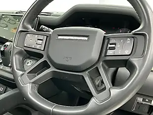 Used 2023 Land Rover Defender 75th Limited Edition Grasmere Green - Interior and Exterior details 9