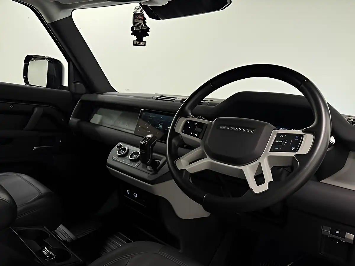 Used 2023 Land Rover Defender 90 Hard Top Black - Interior and Exterior details 11