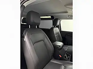 Used 2023 Land Rover Defender 90 Hard Top Black - Interior and Exterior details 9
