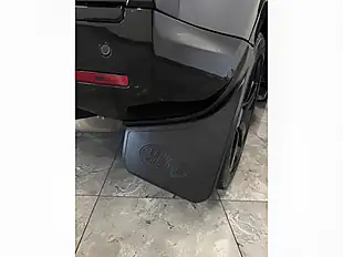 Used 2023 Land Rover Defender 90 Hard Top Swb Grey - Interior and Exterior details 15