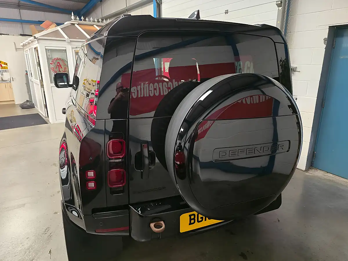 Used 2023 Land Rover Defender 90 X-Dynamic Hse Black - Interior and Exterior details 19