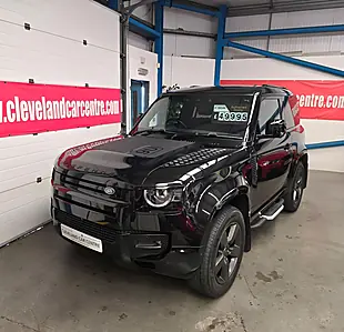Used 2023 Land Rover Defender 90 X-Dynamic Hse Black - Interior and Exterior details 3