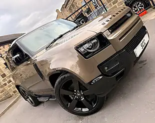 Used 2023 Land Rover Defender 90 X-Dynamic Hse Gondwana Stone - Interior and Exterior details 7