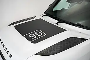 Used 2023 Land Rover Defender 90 X-Dynamic Se White - Interior and Exterior details 14