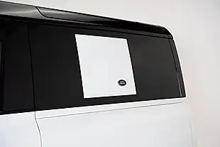 Used 2023 Land Rover Defender 90 X-Dynamic Se White - Interior and Exterior details 15