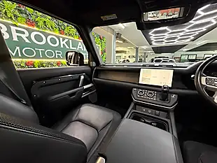 Used 2023 Land Rover Defender X-Dynamic Hse 130 Black - Interior and Exterior details 15