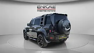Used 2023 Land Rover Defender X-Dynamic Se Black - Interior and Exterior details 6